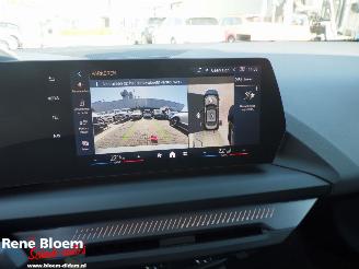 BMW 2-serie 220i M-pakket Automaat 184pk picture 22