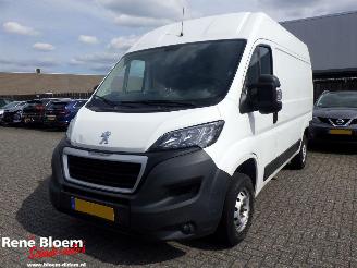 Vaurioauto  commercial vehicles Peugeot Boxer 2.0 Blue HDI L2H2 Premium Pack 2019/9