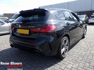 skadebil auto BMW 1-serie M135i XDrive Automaat 306pk 2023/2