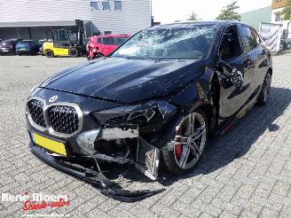 BMW 1-serie M135i XDrive Automaat 306pk picture 4