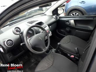 Peugeot 107 1.0 Active 5drs Airco picture 13
