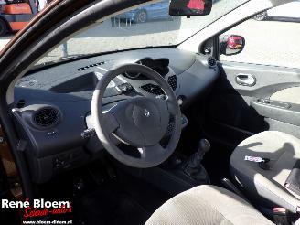 Renault Twingo 1.2 16V Authentique picture 11