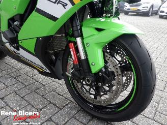 Kawasaki  ZX-10R picture 15