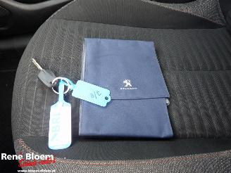 Peugeot 208 1.2 Puretech Active picture 16