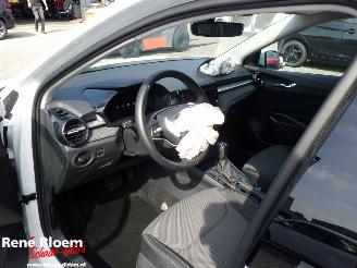 Skoda Fabia 1.0 TSI Selection 116pk DSG picture 14