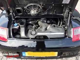 Porsche 911 3.6 CARRERA Coupe picture 24