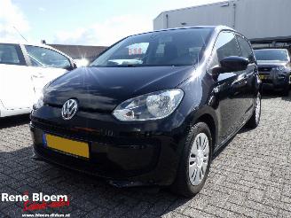 Schadeauto Volkswagen Up! 1.0 Move up! Bluemotion 5drs Airco 2015/10