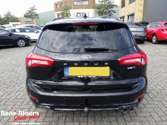 Ford Focus 1.0 EcoBoost Hybrid Vignale picture 3