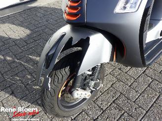 Vespa  GTS 310 Super picture 16