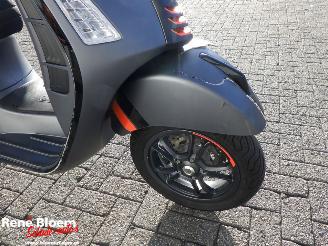 Vespa  GTS 310 Super picture 14