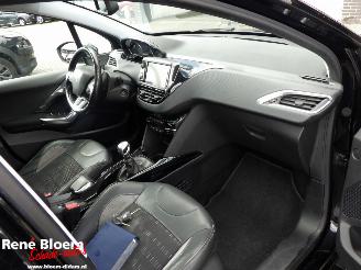 Peugeot 2008 1.6 e-HDi Allure 116pk picture 7