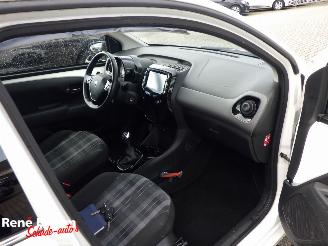 Peugeot 108 1.0 e-VTI Allure 5drs Clima picture 6