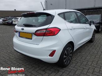 Schadeauto Ford Fiesta 1.0 EcoBoost Hybrid Titanium 2023/2