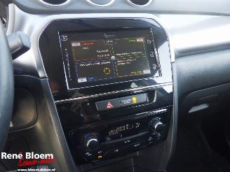 Suzuki Vitara 1.0 Boosterjet Select 111pk Automaat picture 14