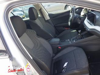 Skoda Octavia 1.0 TSI Combi Business 110pk Edition picture 14