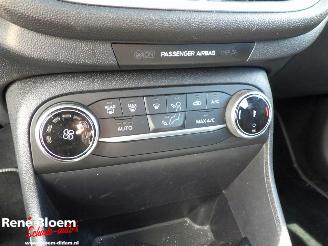 Ford Fiesta 1.0 Ecoboost Hybrid Titanium Navi picture 15