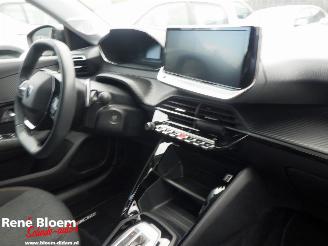 Peugeot 208 1.2 Hybrid 110 e-DCS6 Style picture 11