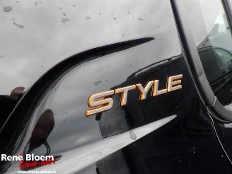 Peugeot 208 1.2 Hybrid 110 e-DCS6 Style picture 8