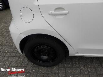 Volkswagen Up! 1.0 BMT Move Up! Airco picture 8
