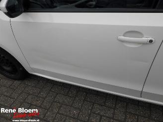 Volkswagen Up! 1.0 BMT Move Up! Airco picture 13