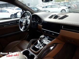 Porsche Cayenne 4.0 TURBO S E-HYBRID 680 pk picture 9