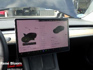 Tesla Model 3 Long Range AWD 351pk 75 kwh picture 16
