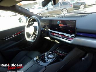 BMW 5-serie 550e X-Drive 489pk Full Option picture 10