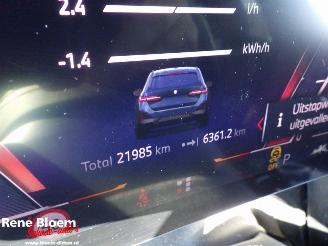 BMW 5-serie 550e X-Drive 489pk Full Option picture 22