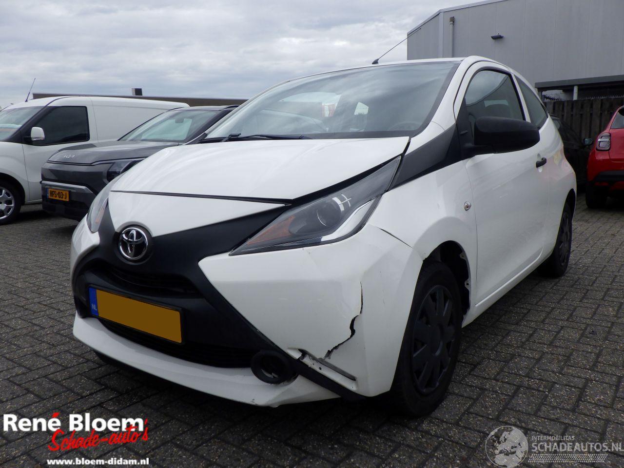 Toyota Aygo 1.0 VVT-i x