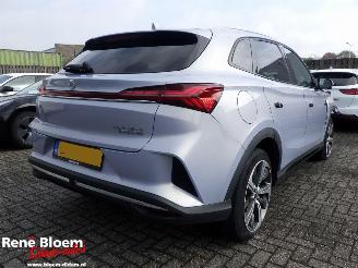 krockskadad bil auto MG Marvel R Luxury 70kwh 179pk 2022/12