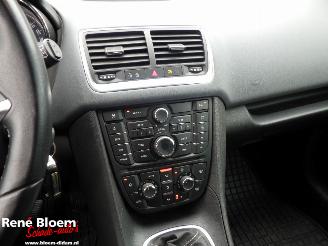 Opel Meriva 1.6 CDTI Cosmo picture 17