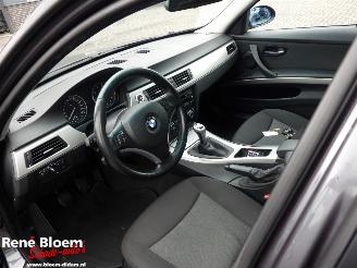 BMW 3-serie 318i Executive 143pk picture 11