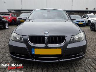 BMW 3-serie 318i Executive 143pk picture 5