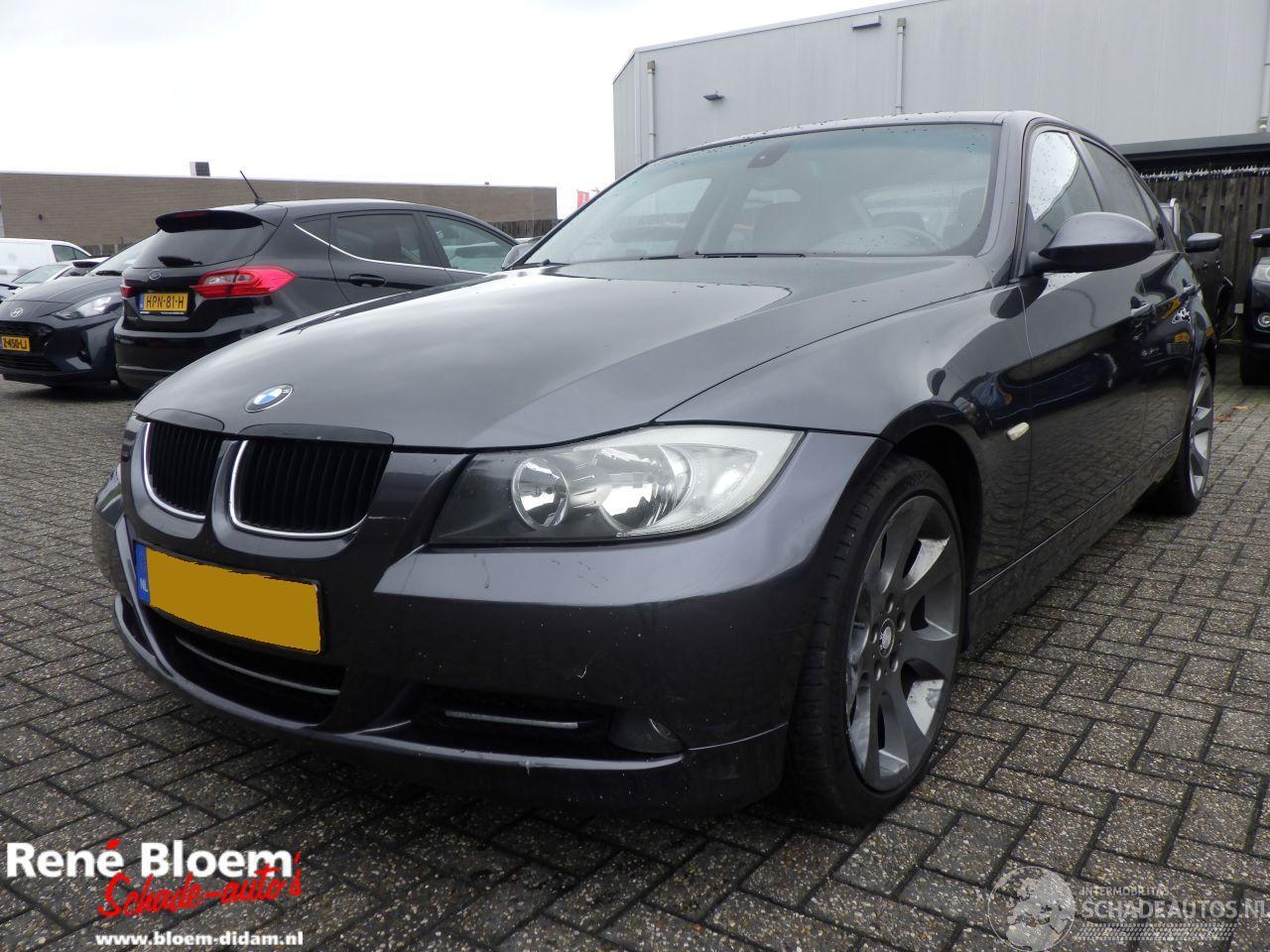 BMW 3-serie 318i Executive 143pk