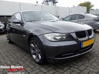 BMW 3-serie 318i Executive 143pk picture 4