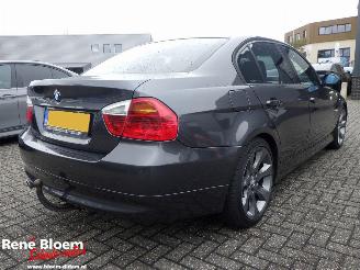 BMW 3-serie 318i Executive 143pk picture 3