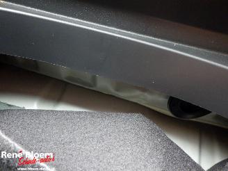 Kia Niro 1.6 GDi Hybrid DynamicLine Automaat picture 15