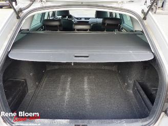 Skoda Octavia Combi 1.6 TDI Greentech Style Business Automaat picture 11