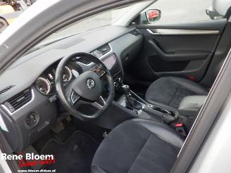 Skoda Octavia Combi 1.6 TDI Greentech Style Business Automaat picture 12