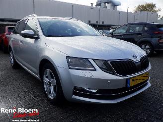 Skoda Octavia Combi 1.6 TDI Greentech Style Business Automaat picture 5