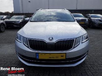 Skoda Octavia Combi 1.6 TDI Greentech Style Business Automaat picture 6