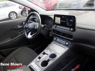 Hyundai Kona EV Comfort 64kWh 204pk Navi picture 12