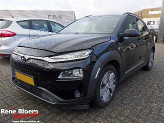 Hyundai Kona EV Comfort 64kWh 204pk Navi picture 4