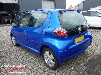 Toyota Aygo 1.0-12V Dynamic Blue picture 2