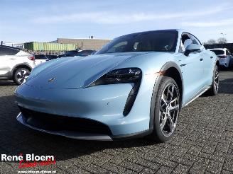 Schadeauto Porsche Taycan 4 Cross Turismo 2025/11