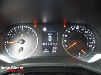 Renault Clio 1.0 TCE 90 Equilibre picture 14