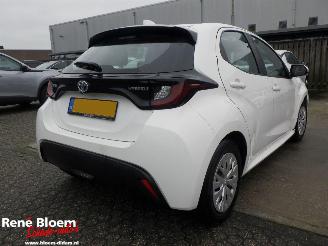 Schadeauto Toyota Yaris 1.5 Hybrid Active Automaat 5drs 2023/3