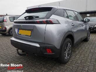 damaged passenger cars Peugeot 2008 1.2 PureTech Active Pack 5drs 2022/9