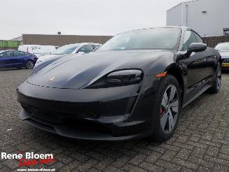 Unfallwagen Porsche Taycan 4S 93,4 kWh 2025/10