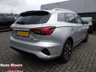 Vaurioauto  passenger cars MG 5 Electric Long Range Comfort 61kWh 2022/12